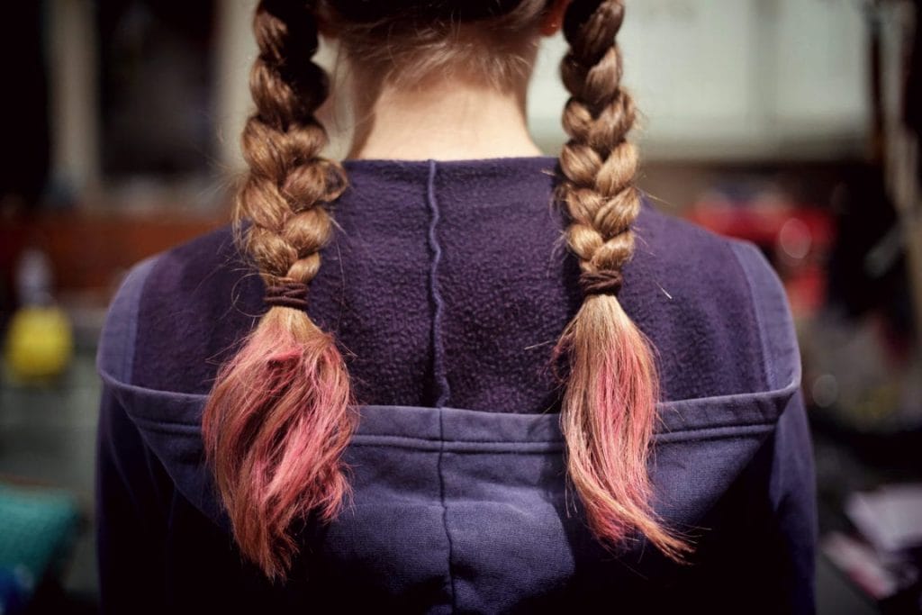 How to Care for Your Hair Between Salon Visits