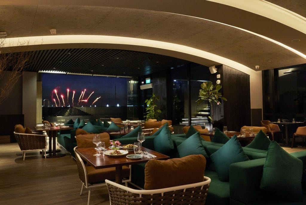 Your Best Compilation of Rooftop Bars in Singapore