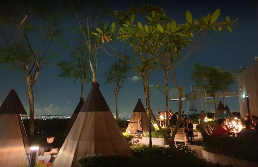 Your Best Compilation of Rooftop Bars in Singapore