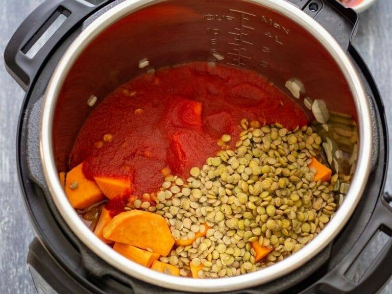 Top 10 Best Pressure Cookers in Malaysia