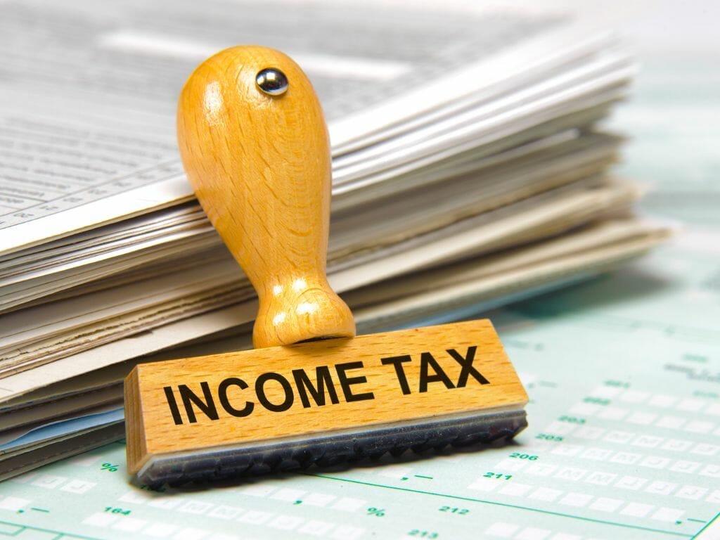 10 Essential Tips for Filing Income Tax in Singapore