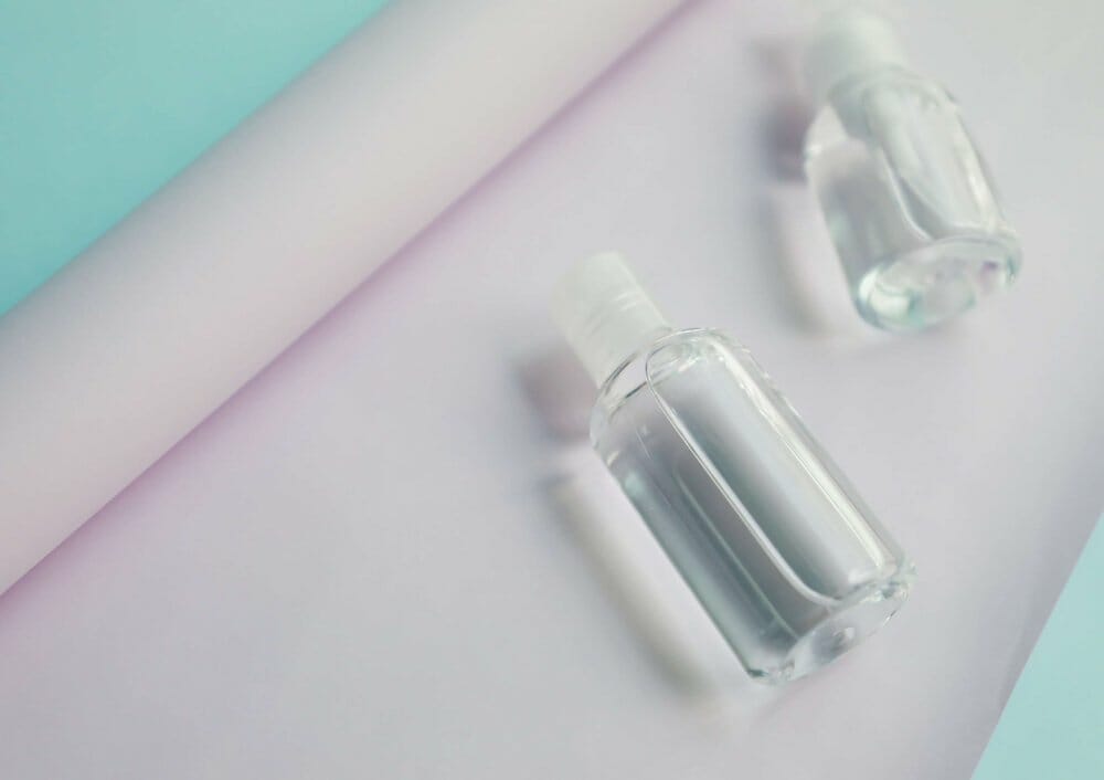 Moisturisers are terrific offering you hydration as well as safeguarding the skin's barrier. Still, if you wish to supply active ingredients deep within your dermal layers and also cause a positive action, then it is almost certain that you'll need a serum.