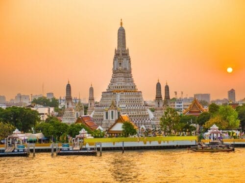 10 Best Places to Visit If You are in Bangkok, Thailand