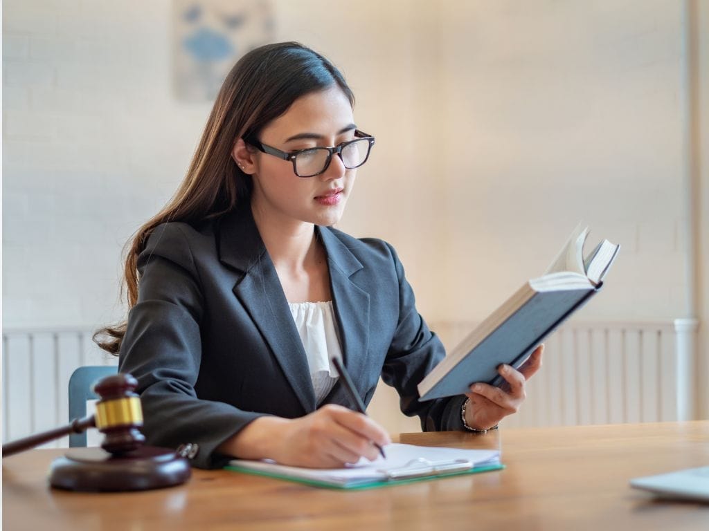 Best Litigation Lawyers in Singapore